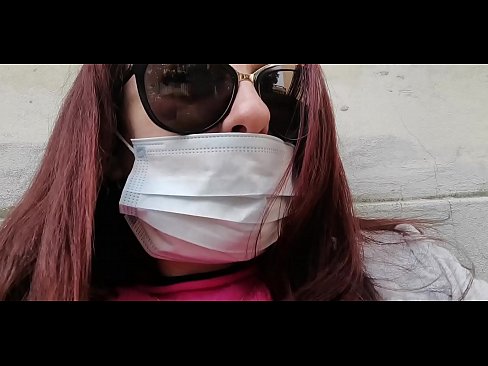 ❤️ Nicoletta membalas dendam pada tetangganya dan kencing di garasinya (Karantina Italia Khusus Covid19) ❤❌ Video anal di id.elitemangas.top ️❤
